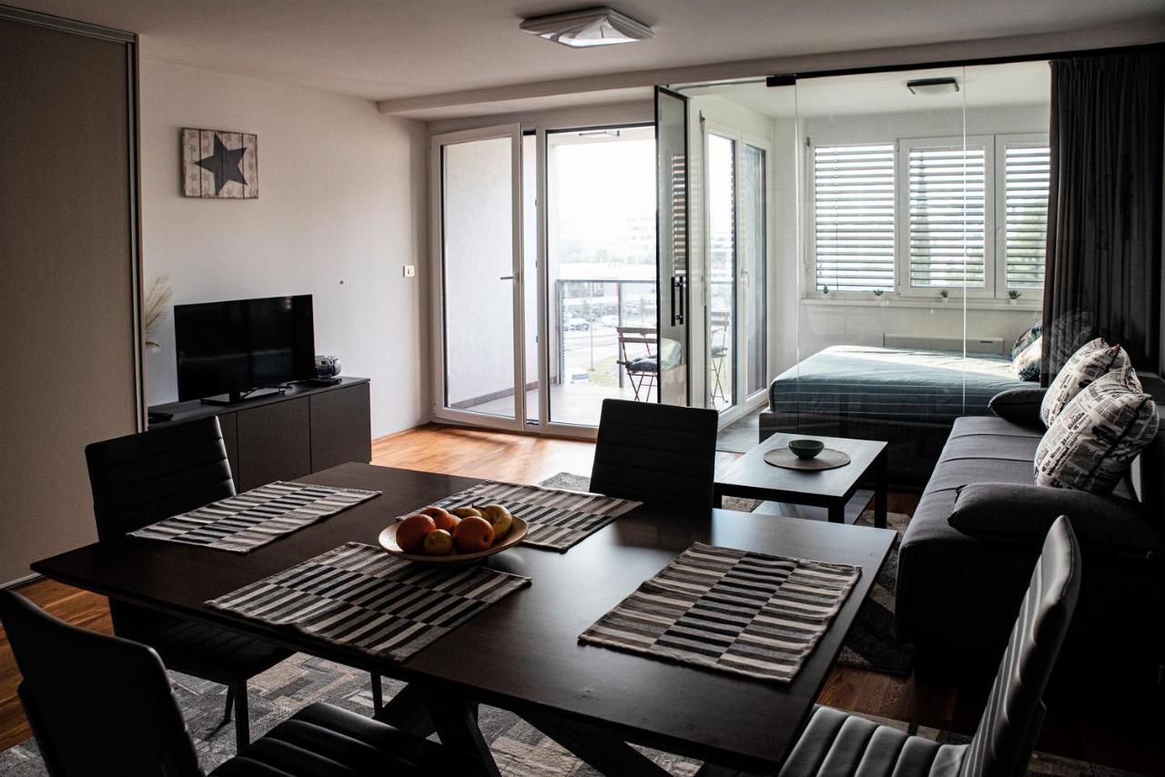 Burin Apartment Koper Luaran gambar