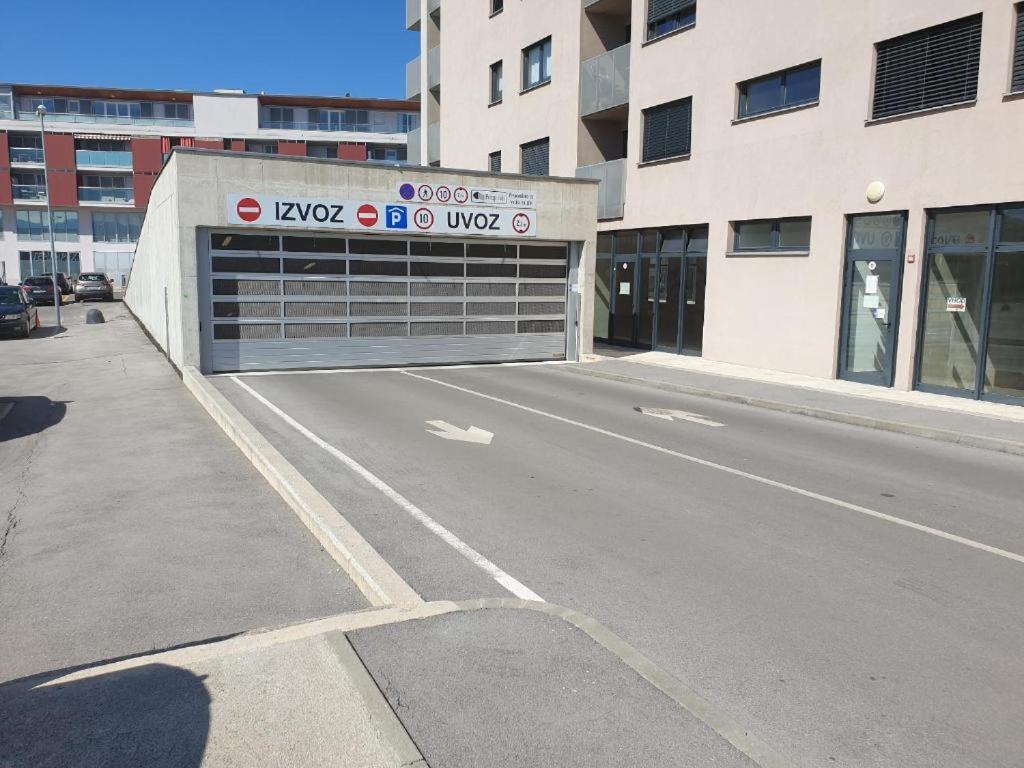 Burin Apartment Koper Luaran gambar